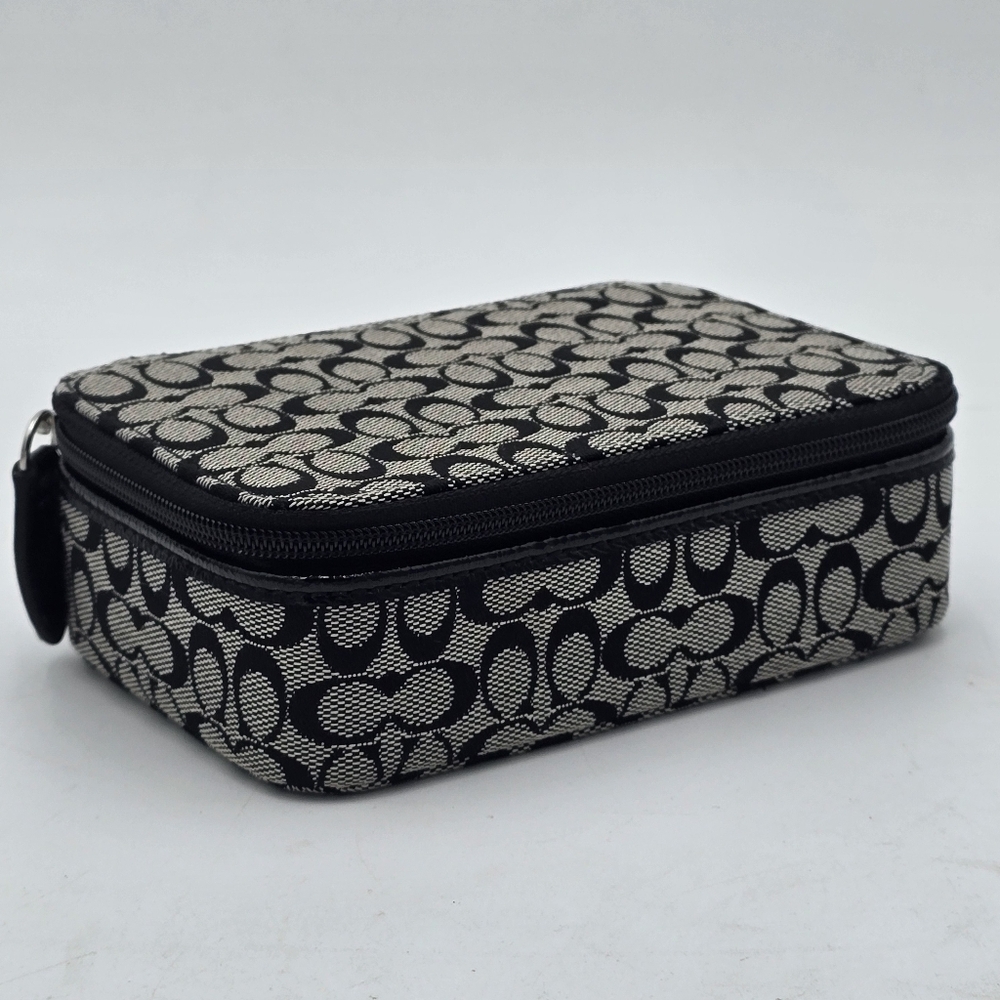 💥NWOT💥Coach Signature Jacquard Travel Jewelry Case, Black